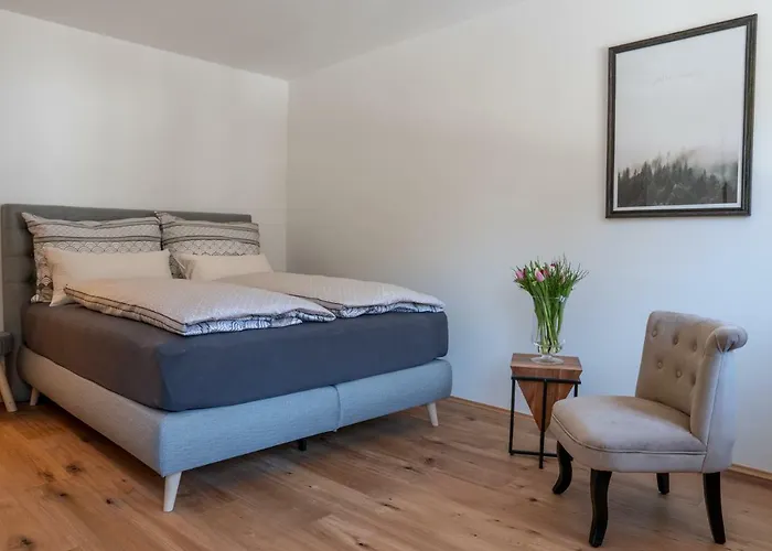 Traditionell-modernes Haus In Hoetting